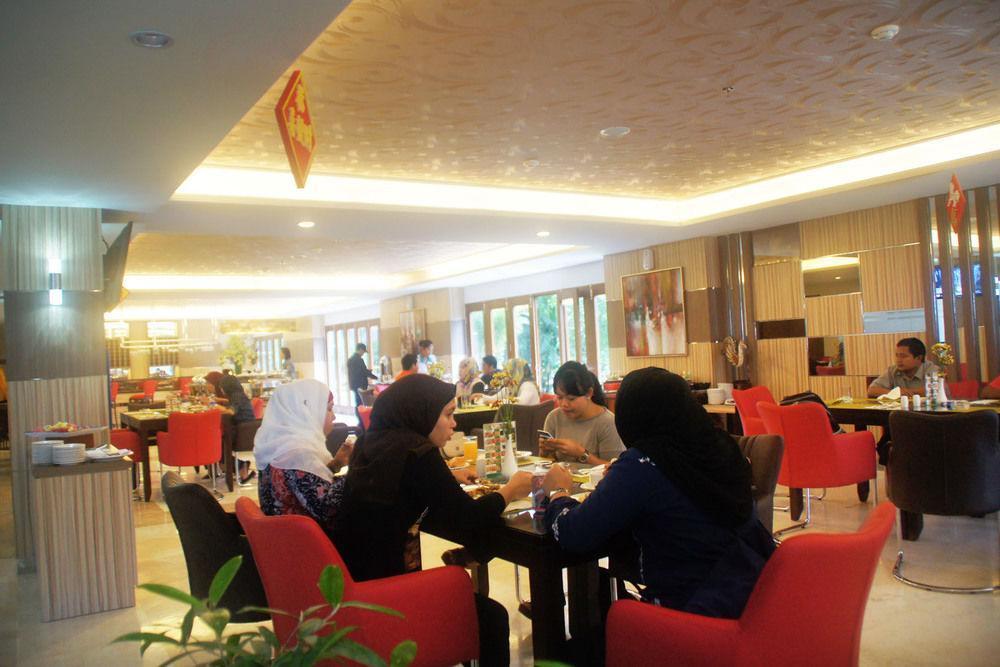 Grand Hap Solo Hotel Ngoại thất bức ảnh