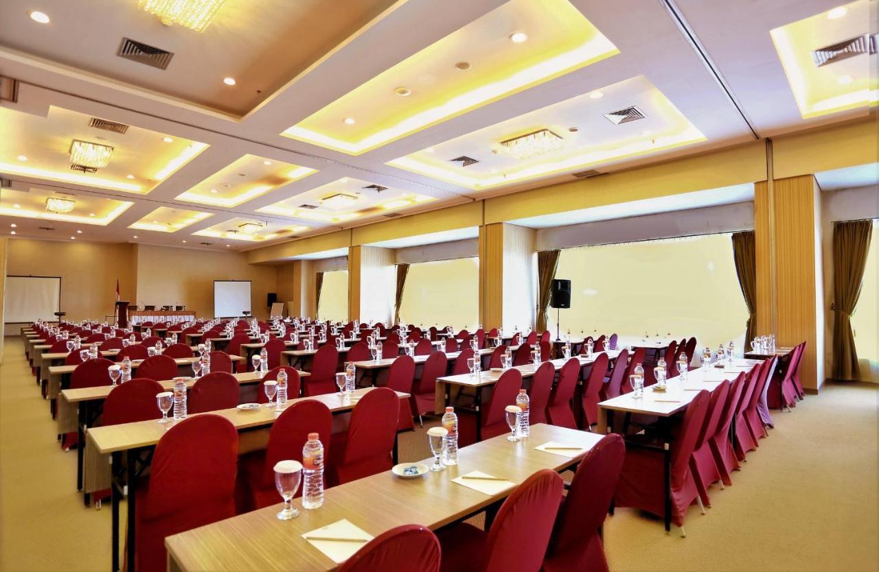 Grand Hap Solo Hotel Ngoại thất bức ảnh